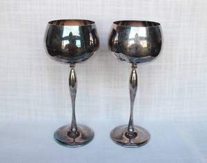 Verres à vin en or brillant haut de gamme pour les soirées cocktails, les réceptions élégantes et les dîners formels en provenance d'Inde - Product Image 3