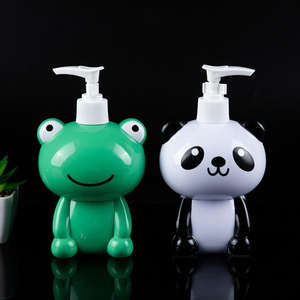 Flacon de gel douche et de shampoing pour enfants en forme de grenouille et de panda avec brosse à capuchon 250 ml Flacon de lotion en PVC - Product Image 1