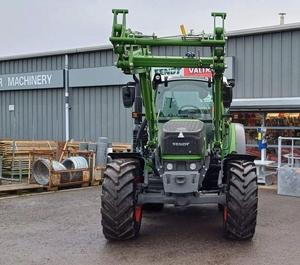 2024 Fendt 211 VARIO tracteur de marche à moteur diesel 4x4 entraînement utilisé état-puissance nominale 50/80/140hp à vendre - Product Image 4