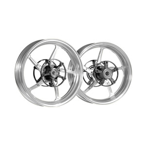 Jante en alliage d'aluminium forgé MOS TF05M pour Yamaha TMAX 560 2022-2024 (taille de roue arrière 5J) - Product Image 4