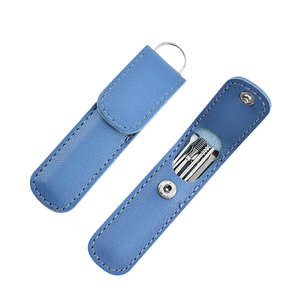 Ensemble de cure-oreilles multicolores 6 pièces, outils de nettoyage d'oreilles sécuritaires, étui pliable portable en acier inoxydable coloré - Product Image 6