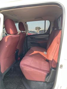 HI LUX (DOUBLE CABINE) DLX DIESEL AUTOMATIQUE D'OCCASION 2025 - Product Image 2