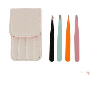 Pinzas de Acero Inoxidable para Cejas para una Depilación Precisa - Product Image 3