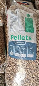 A1 Plus – Granulés de bois de qualité supérieure en gros, briquettes de 6 mm pour système de chauffage, sac de 15 kg, biocarburant - Product Image 2