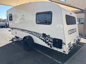 Precio Accesible para Remolques de Viaje Usados inTechs RV Sol Dusk 2024 - Product Image 2