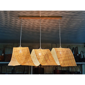 Lampe en bambou tressé, art du bambou, lustre en bambou tressé, luminaire suspendu pour chambre à coucher, balcon, fabriqué au Vietnam - Product Image 6