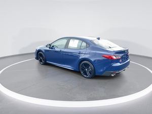 รถยนต์โตโยต้าแคมรี่ SE FWD สีน้ำเงิน ปี 2025 สภาพดี ใช้งานได้ปกติ เครื่องยนต์ 2.5 ลิตร 14 ไฮบริด ขับเคลื่อนล้อหน้า ประหยัดน้ำมัน พร้อมใช้งาน - Product Image 5