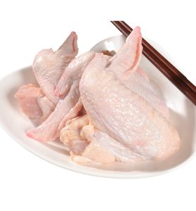 Alitas de Pollo Halal Congeladas, Alitas de Pollo de 3 Articulaciones con Patas de Pollo y Grasa, Empaquetado a Granel - Product Image 1