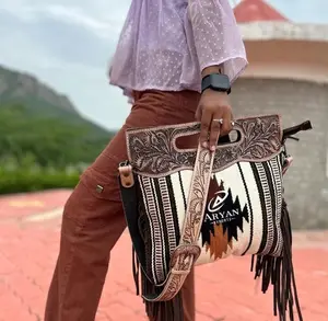 New tay dụng cụ rìa Túi xách Jacquard đa màu sắc Sling Bohemian Aztec vải thiết kế túi phong cách Hot Bán túi cho phụ nữ của