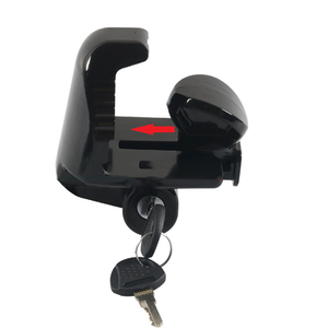 Verrou de remorque robuste en métal noir avec revêtement anti-corrosion – Accessoire de contrôle de cargaison - Product Image 1