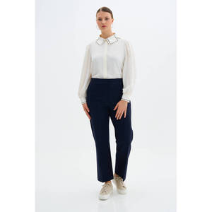 Pantalon Oxford décontracté - Bleu marine respirant avec côtés élastiqués, taille haute et basse - Product Image 1