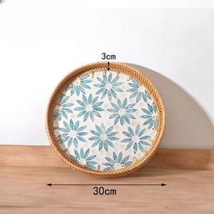 Plateau de service fait à la main en forme de fleur, plateau de service en rotin de haute qualité avec incrustation de nacre pour le stockage des fruits - Product Image 6
