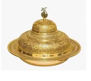 Recipiente de Metal Martillado Chapado en Oro con Tapa de Madera para Servir Dátiles, Recipiente para Frutos Secos - Product Image 3