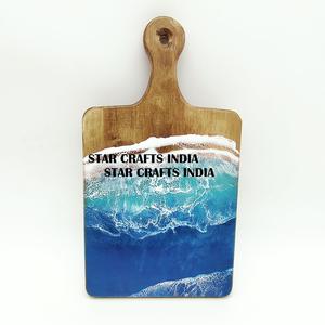 SCI indien artisanat résine avec planche à fromage en bois d'acacia planche de service en résine et bois plateau de service à fromage et planche à découper - Product Image 1