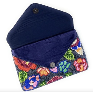 Banjara Fabric Tab Cover Boho Style Clutch Hermoso y versátil para todas las estaciones - Product Image 5