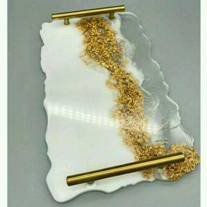 Bandeja decorativa de resina con detalles en pan de oro adecuada para la decoración de la sala de estar, centro de mesa o almacenamiento de lujo - Product Image 5