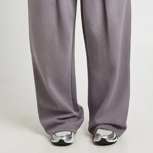 Survêtement femme à épaules tombantes, prix de gros, logo personnalisé, tissu doux, design économique avec taille élastique et cordon de serrage - Product Image 4