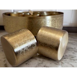 Caja de especias hecha a mano de latón puro estilo indio con cuchara gratis caja Masala regalo de boda organizador de especias de cocina - Product Image 3