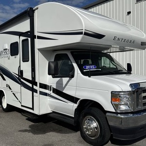 Vendeur Vérifié pour E-n-t-e-g-r-a C-o-a-c-h O-d-y-s-s-e-y Se 22CF d'occasion 2025, Prêt pour le Voyage - Product Image 1