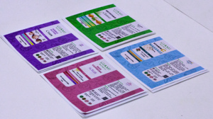 Étiquettes brillantes de PVC de nettoyants industriels d'impression de nettoyage durable imperméable de PVC pour l'emballage de produit cosmétique - Product Image 6