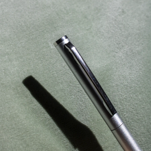 Bolígrafo con logotipo de aluminio reciclado Promoción comercial Novedad Bolígrafo de metal con ancho de escritura de 1,0mm para regalo - Product Image 4