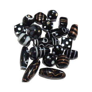 Venta al por mayor hecho a mano estilo occidental tiempo suelto Tarjeta de perlas cuentas de cristal de Murano para la fabricación de joyas - Product Image 1