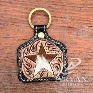 Porte-clés en cuir repoussé à la main Porte-clés en cuir de fourrure de vachette Porte-clés de créateur Porte-clés Offre Spéciale élégant - Product Image 1