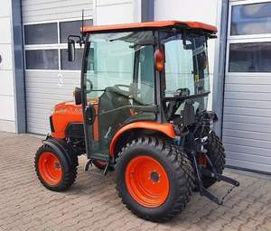 En stock tracteur agricole Kubota B2231 4x4 à pied variantes 70HP à 130HP composants parfaits de roulement de noyau de moteur à vendre - Product Image 3