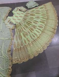 Lancement d'une nouvelle robe de soirée de styliste, Look broderie lourde, séquence de travail avec dupata, vêtements fantaisie, robe traditionnelle - Product Image 1