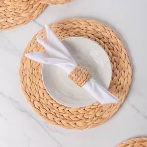 Napperons ronds en jacinthe d'eau napperons tissés en rotin Boho napperons de table en osier faits à la main du Vietnam - Product Image 1