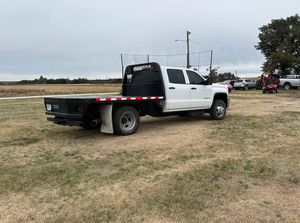 GMC 3500 Crew Cab & Chassis 2018 - Product Image 6