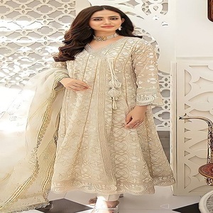 Vente en gros de robes de soirée personnalisées en tissu georgette vêtements ethniques pour femmes style indien pakistanais - Product Image 1