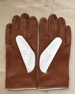Guantes de medio dedo unisex de alta calidad con logotipo bordado personalizado uso diario de verano con cómodo agarre de mano - Product Image 2