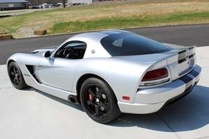 ข้อเสนอส่วนลด รถดอดจ์ ไวเปอร์ เอสอาร์ที-10 รุ่นวีโอไอ-10 ปี 2009 แบบคูเป้ มือสอง - Product Image 4