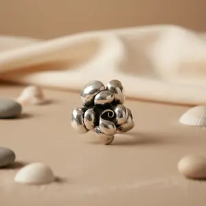 Broche en cristal de strass en forme d'aile pour femmes élégantes, bijoux de fête, cadeau - Product Image 1