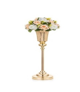 Vase à fleurs en métal décoration de jardin Vase à fleurs en métal de bonne qualité pour la décoration de la maison Vase à fleurs en métal de luxe moderne - Product Image 6