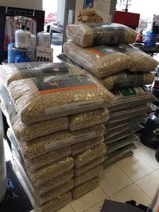 Bâtonnets de granulés de bois naturels de 6 mm pour systèmes de chauffage industriels en sac - Product Image 2