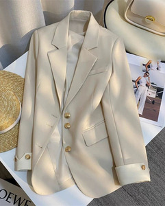 สูทสีฟ้าสำหรับผู้หญิงสูทลำลองขนาดเล็กสไตล์เกาหลีดีไซน์ไฮเอนด์ดีไซน์ใหม่สำหรับฤดูใบไม้ผลิโลโก้ออกแบบได้ตามที่ต้องการ - Product Image 6