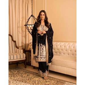 Salwar Kameez de Diseño de Lujo en Falsa Georgette con Hermoso Bordado de Lentejuelas, Ropa de Mujer para Uso Diario y Fiestas, Secado Rápido, para Todas las Temporadas - Product Image 4