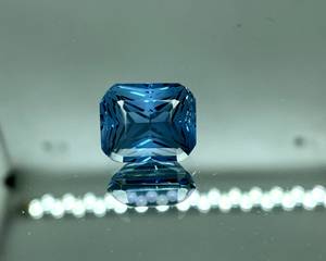 20กะรัต100% ธรรมชาติลอนดอนสีฟ้าบุษราคัมรูปแปดเหลี่ยมหินที่มีความแม่นยำตัดประกายอัญมณีหลวมราคาขายส่งอัญมณี - Product Image 4