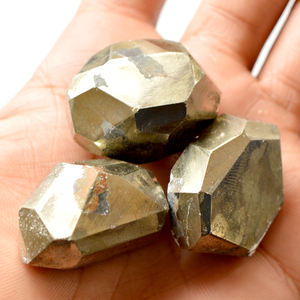 Pyrite dorée naturelle dégringolade lâche à facettes pierres précieuses imbéciles pyrite d'or dégringolade pour l'argent et la santé guérison cristal fabrication de bijoux - Product Image 1
