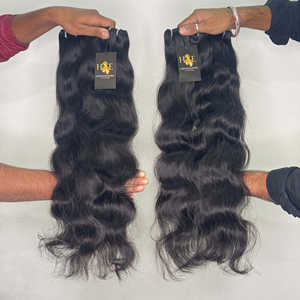 Vendeur brésilien de cheveux bouclés non traités Extensions de cheveux alignés par cuticules indiennes crues Style de vague profonde en vrac - Product Image 2