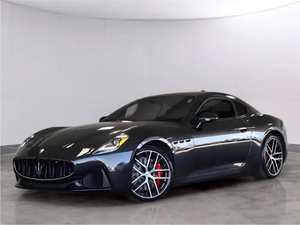 GranTurismo Modena V6เทอร์โบ V8/สปอร์ตคูเป้ระดับพรีเมี่ยม2024มือสองพร้อมเบาะหนังและแร็คหลังคาอลูมิเนียมอัลลอยจากญี่ปุ่น - Product Image 4