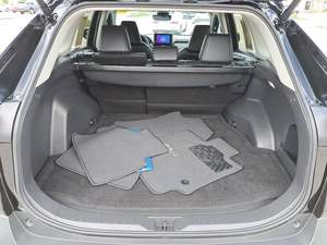 Toyota RAV4 XLE Premium AWD Usada de 2024 - Product Image 5