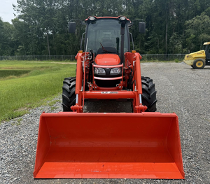 Tracteur agricole Kubota M7060D 4x4 à vendre - Product Image 1