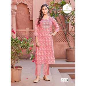 Kurti Pant de Algodón Puro de Diseño Evergreen, Aspecto Elegante, Nueva Variedad, con Estampado y Bordado, Fabricante de Surat - Product Image 1