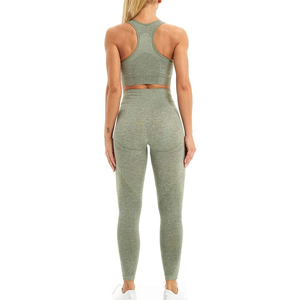 Sans couture Yoga Fitness Wear 2 Pièces Vêtements D'entraînement Femmes Yoga Ensemble Sport Rembourré Élastique Ceinture Gym Vêtements Yoga Wear Ensembles - Product Image 4