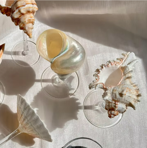 Verre à vin en forme de coquillage, décoration de luxe, verre en forme de coquillage pour restaurant, hôtel, banquet et mise en scène de table élégante - Product Image 1