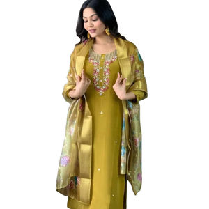 Femmes Meilleure Qualité Style Moderne Pure Viscose Chanderi Soie Broderie Séquence Travail Kurti Et Pantalon De Fabricant Indien - Product Image 1