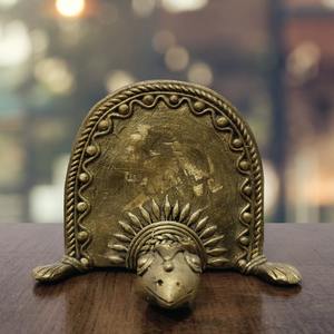 Carte/mouchoir/porte-serviettes en métal Dhokra Art écologique fait à la main pour la décoration intérieure pendant les occasions de Diwali - Product Image 3